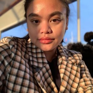 Meet your Posher, Jochelle